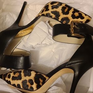 Authentic  Michael  Kors heels
